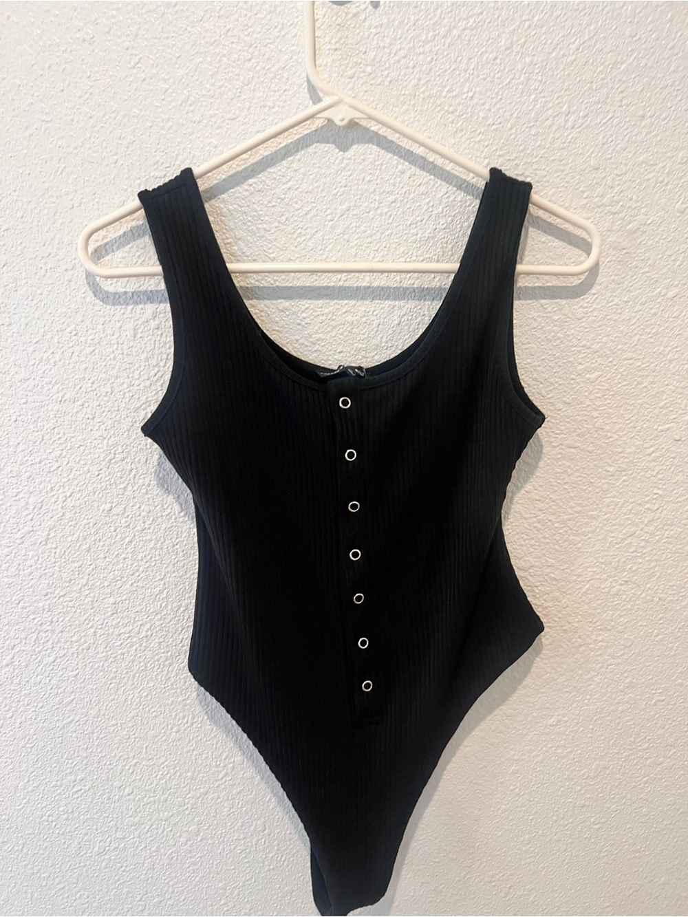 🔥 NWT Outcast / Postal Girl Ribbed Henley Bodysuit 🔥